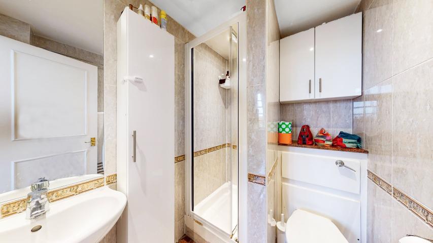 Wonderful Family Home in Hampstead Ferncroft Avenue, Hampstead